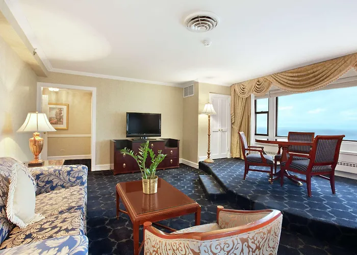 The Drake Hotel 4*