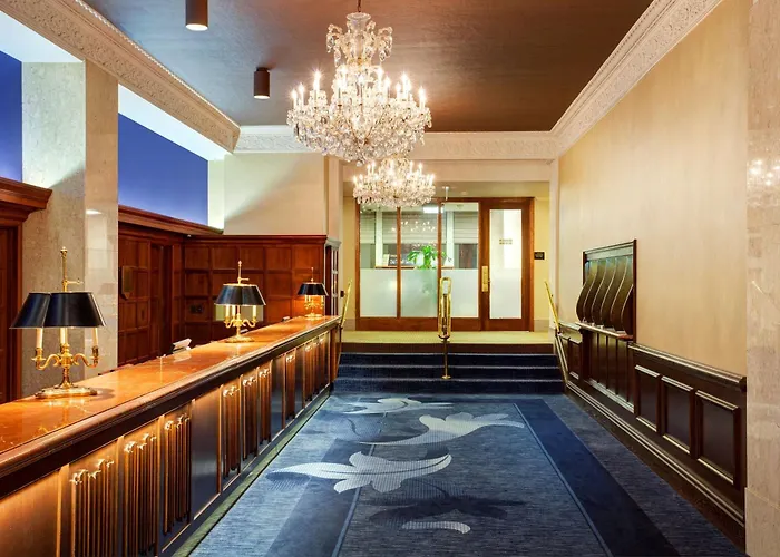 Hotel The Drake 4*