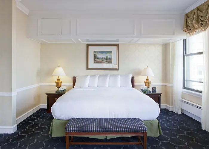 Hotel The Drake