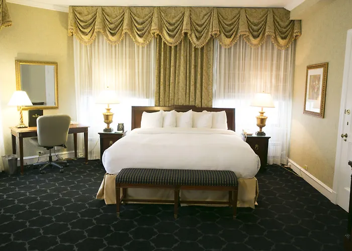 Hotel The Drake 4*