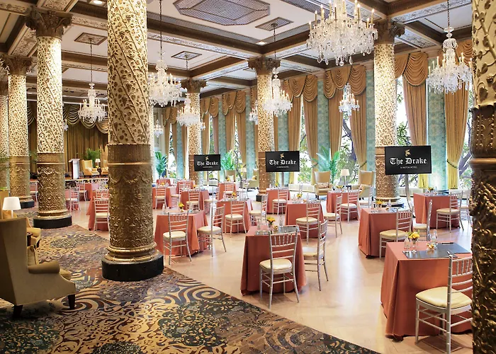 The Drake Hotel 4*