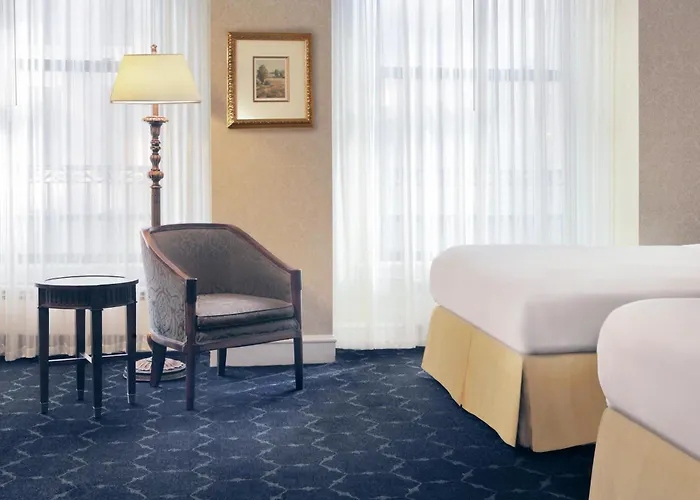 Hotel The Drake