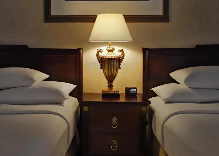 Hotel The Drake